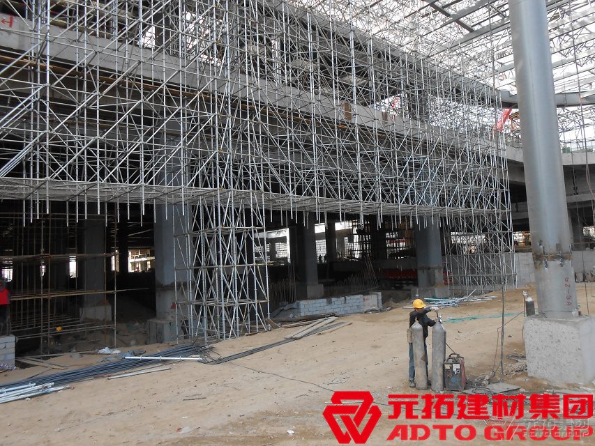 盤(pán)扣式腳手架有哪些特點(diǎn)？為什么比傳統(tǒng)腳手架貴？